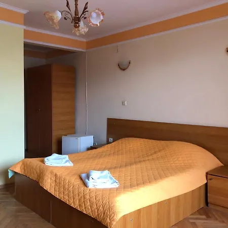 Family Saint Peter Hotel Saints Constantine and Helena