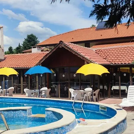 Family Saint Peter Otel Aziz Konstantin ve Elena