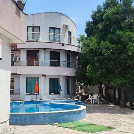 Family Hotel Adia Blue