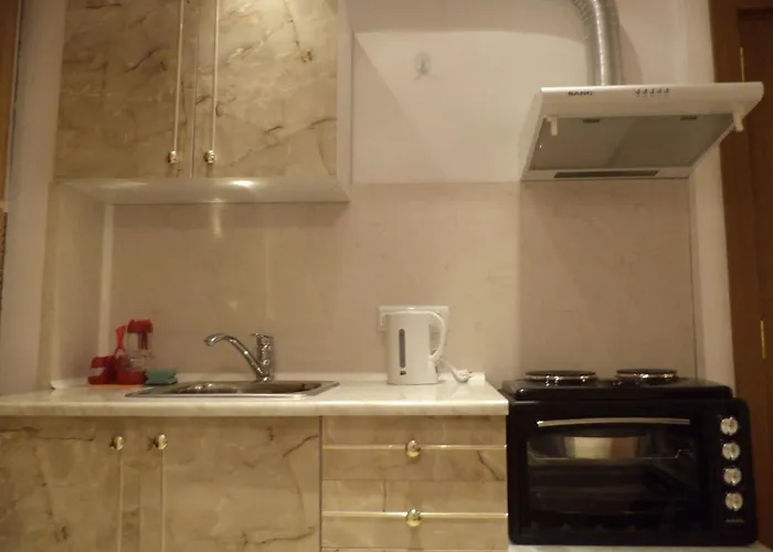 Family Saint Peter セインツ・コンスタンティン＆ヘレナ